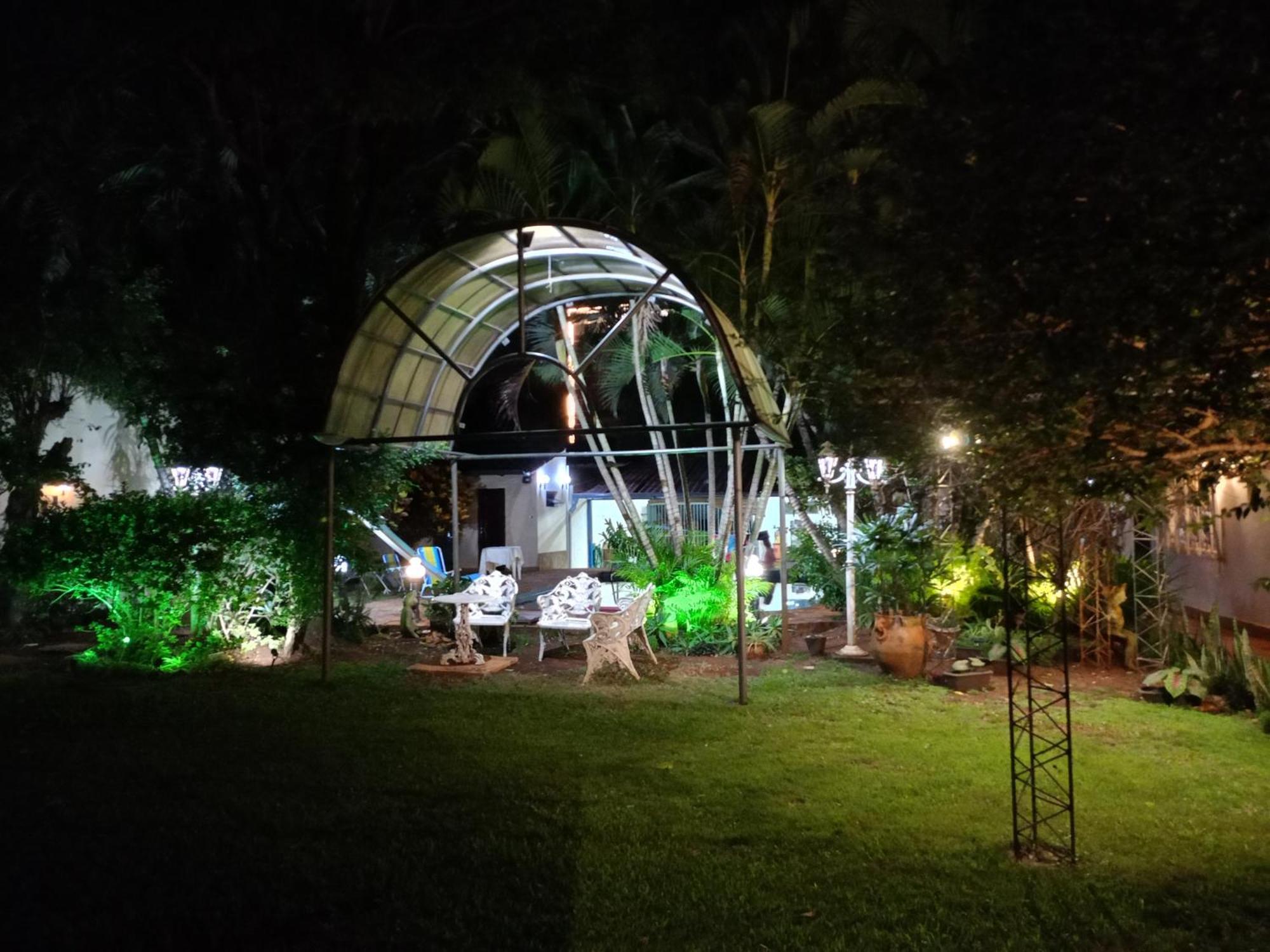 Residencia-Univ Daire Ciudad del Este Dış mekan fotoğraf